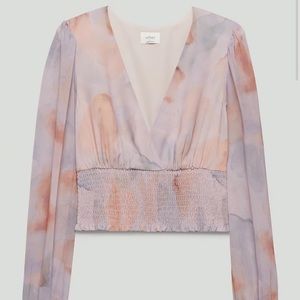 Aritzia Wilfred genoa blouse in light birch pale sky